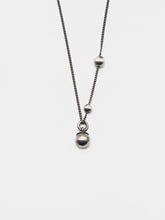 Load image into Gallery viewer, Werkstatt München - fine chain pearl necklace