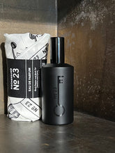 Load image into Gallery viewer, Fischersund Perfumes - No. 23