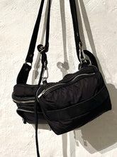 Load image into Gallery viewer, Guidi small cross body bag