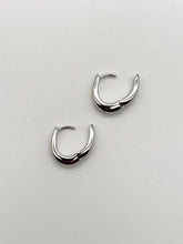 Load image into Gallery viewer, Tom Wood - earrings