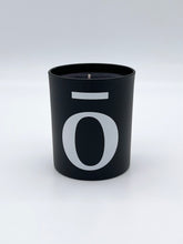 Load image into Gallery viewer, IIUVO - Bullshit candle