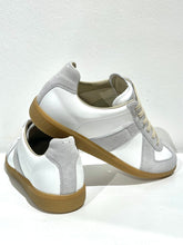 Load image into Gallery viewer, Maison Margiela replica sneaker