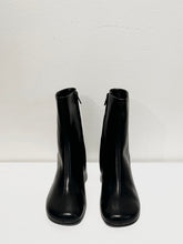 Load image into Gallery viewer, Lemaire leather ankle boots
