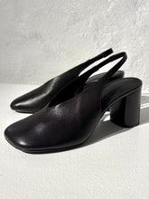 Load image into Gallery viewer, Lemaire slingback pumps