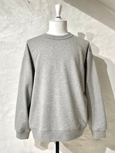Load image into Gallery viewer, Dries Van Noten oversized sweater