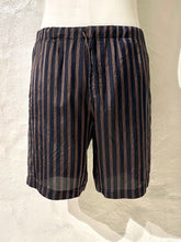 Load image into Gallery viewer, Dries Van Noten shorts