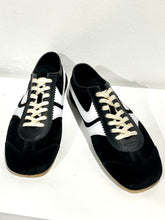 Load image into Gallery viewer, Dries Van Noten sneakers