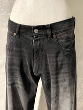 Load image into Gallery viewer, Maison Margiela MM6 denim jeans