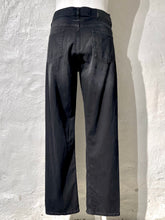 Load image into Gallery viewer, Maison Margiela MM6 denim jeans