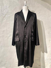 Load image into Gallery viewer, Dries Van Noten coat