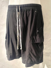 Load image into Gallery viewer, Rick Owens DRKSHDW cargo shorts