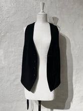 Load image into Gallery viewer, Ann Demeulemeester waistcoat