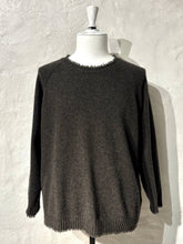 Load image into Gallery viewer, Adnym Atelier knitted sweater