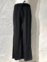 Load image into Gallery viewer, Core RD Knitting Co fine knit merino trousers