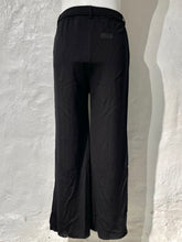 Load image into Gallery viewer, Core RD Knitting Co fine knit merino trousers