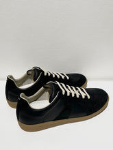 Load image into Gallery viewer, Maison Margiela replica sneaker
