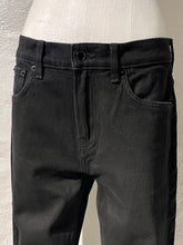 Load image into Gallery viewer, Core RD Knitting Co jeans