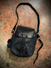 Load image into Gallery viewer, Guidi satchel bag