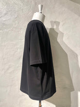 Load image into Gallery viewer, Adnym Aterlier black t-shirt