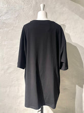 Load image into Gallery viewer, Marina Yee double collar t-shirt