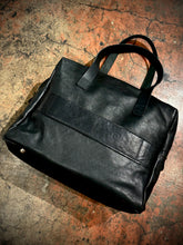 Load image into Gallery viewer, Guidi small weekend bag