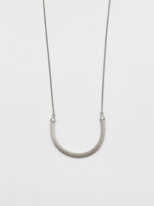 Ebon li necklace