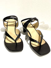 Load image into Gallery viewer, Lemaire leather sandals