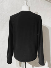 Load image into Gallery viewer, James Perse cashmere sweater