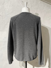 Load image into Gallery viewer, James Perse cashmere sweater
