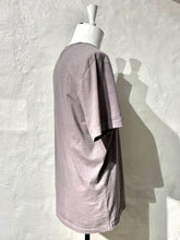 Load image into Gallery viewer, James Perse light lavender cotton jersey t-shirt