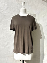 Load image into Gallery viewer, James Perse t-shirt