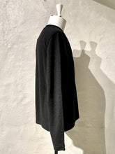 Load image into Gallery viewer, James Perse fine knit cashmere sweater