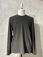 Load image into Gallery viewer, James Perse carbon grey long sleeve t-shirt