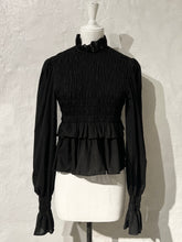 Load image into Gallery viewer, Ann Demeulemeester ruffled top