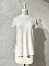 Load image into Gallery viewer, James Perse t-shirt