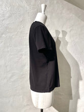 Load image into Gallery viewer, James Perse t-shirt