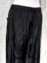 Load image into Gallery viewer, Ann Demeulemeester trousers