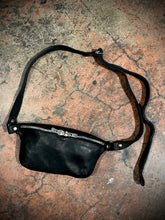 Load image into Gallery viewer, Guidi small fanny bag