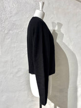 Load image into Gallery viewer, James Perse cropped cashmere sweater
