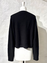 Load image into Gallery viewer, James Perse cropped cashmere sweater