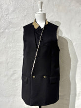 Load image into Gallery viewer, Marina Yee sleeveless jacket