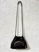 Load image into Gallery viewer, Yohji Yamamoto leather metal clasp bag
