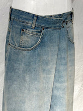 Load image into Gallery viewer, Maison Margiela denim skirt
