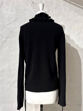 Load image into Gallery viewer, Ann Demeulemeester knitted sweater