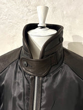 Load image into Gallery viewer, Coor high neck shearling bomber jacket