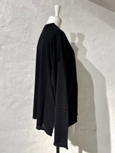 Load image into Gallery viewer, Adnym Atelier fine knitted sweater