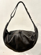Load image into Gallery viewer, Lemaire quiver clip bag