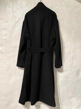 Load image into Gallery viewer, Yohji Yamamoto coat