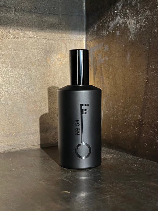 Fischersund Perfumes - No. 54