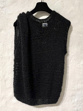 Load image into Gallery viewer, imaskopi knitted vest